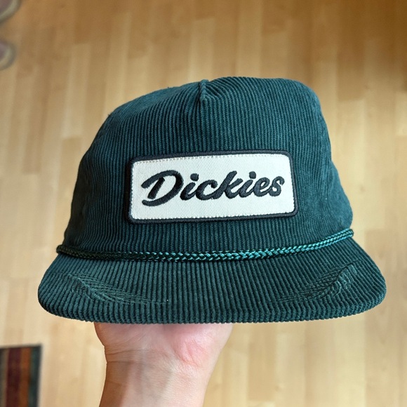 Dickies Dark Green Corduroy Hat - Picture 1 of 8